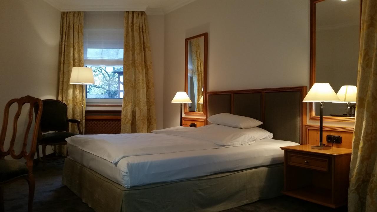Kleines Hotel ฟอร์คไฮม์ ภายนอก รูปภาพ
